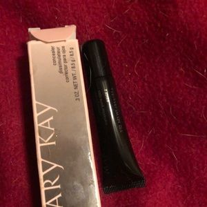 Mary Kay concealer